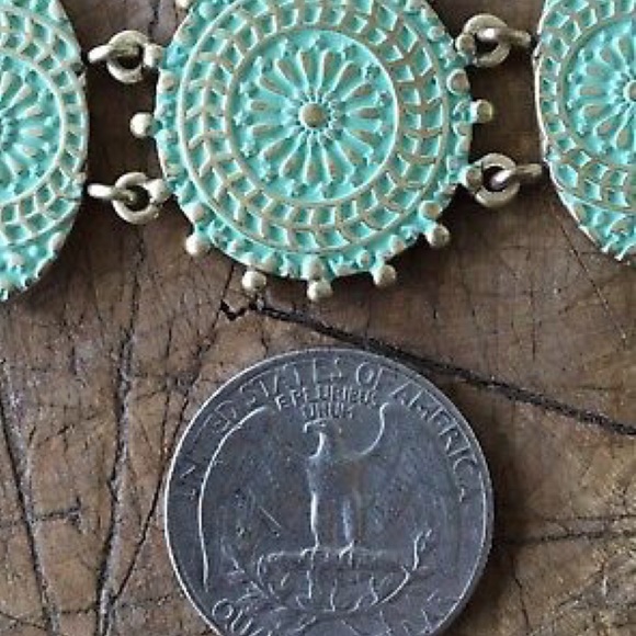 LUCKY BRAND linked medallion bracelet - Picture 3 of 6